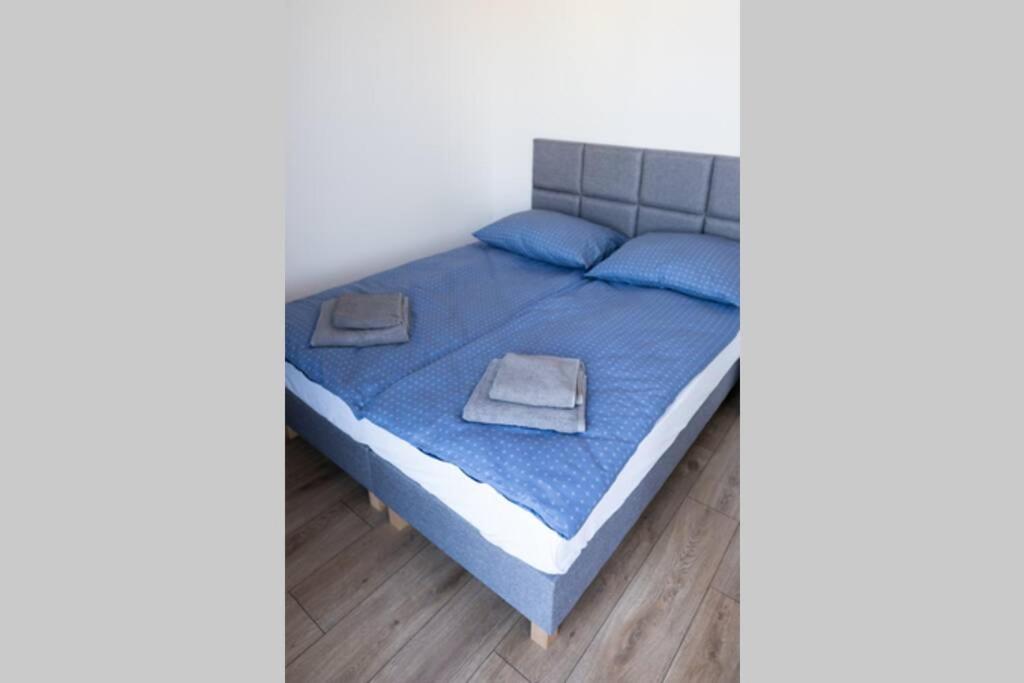 Apartament Bluebay ปุกสค์ ภายนอก รูปภาพ